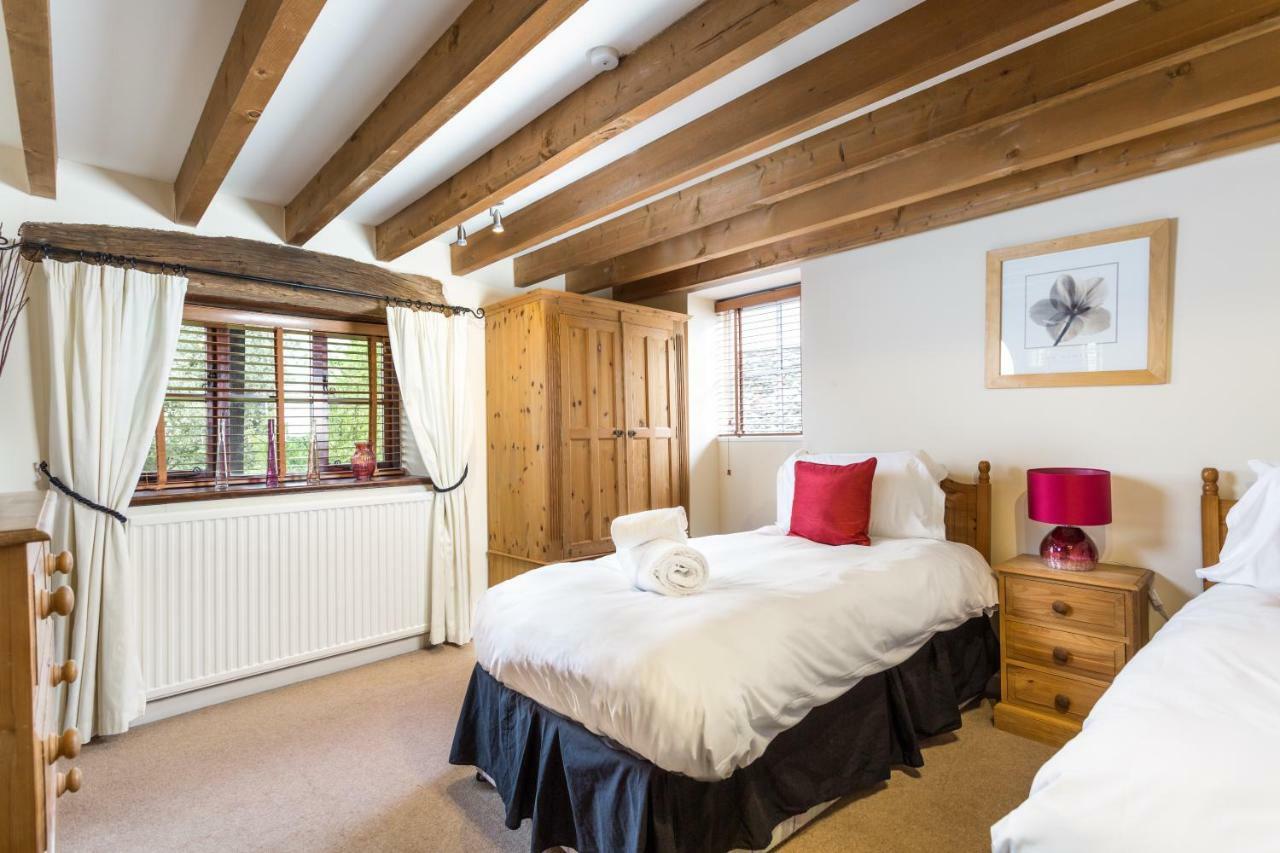Red Doors Farm Cottages Гонитон Экстерьер фото